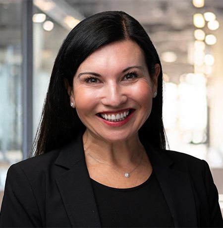 Sarah Dawkins headshot