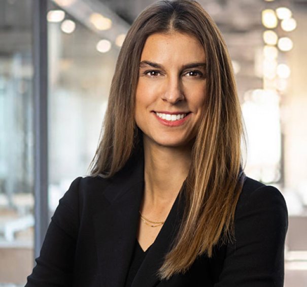 Kate Guelich headshot